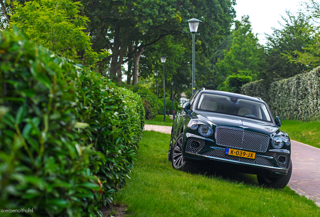 Bentley Bentayga V8 2021 First Edition