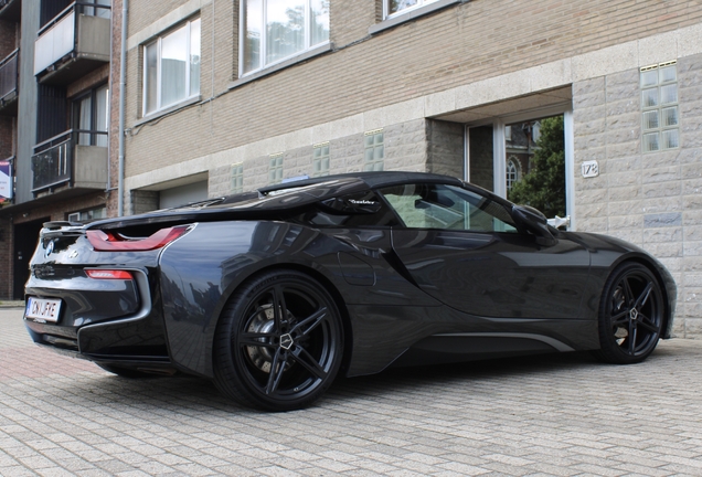 BMW i8 Roadster