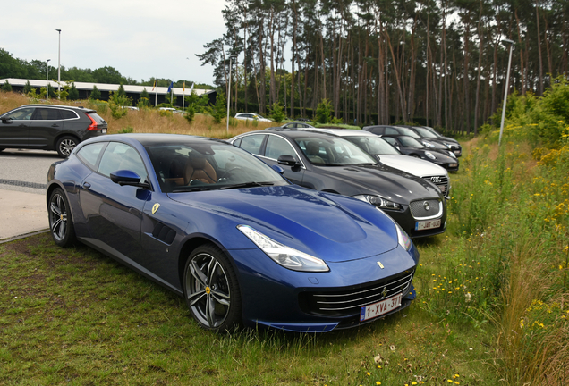 Ferrari GTC4Lusso