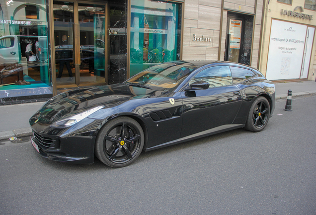 Ferrari GTC4Lusso