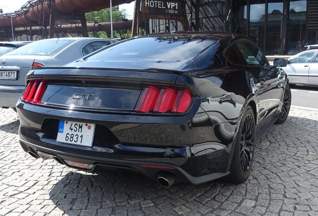 Ford Mustang GT 2015