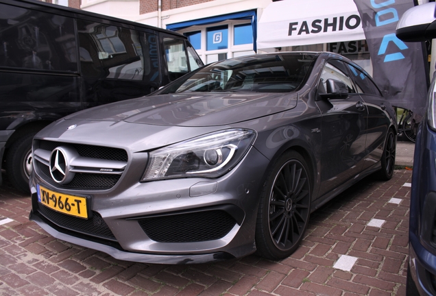 Mercedes-AMG CLA 45 Shooting Brake X117