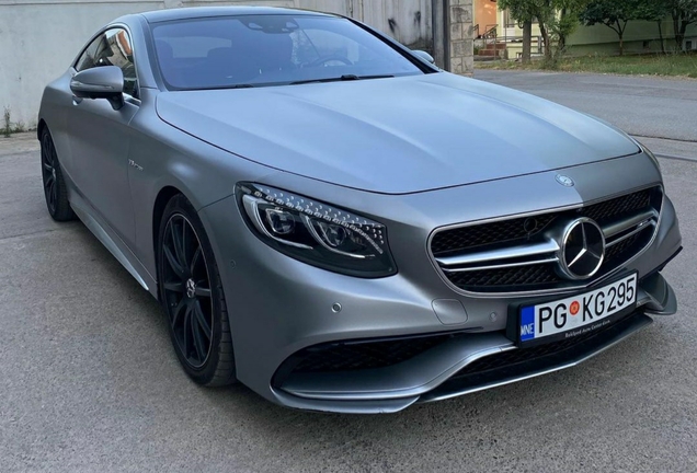 Mercedes-Benz S 63 AMG Coupé C217