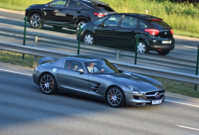 Mercedes-Benz SLS AMG