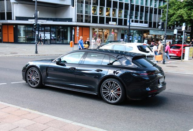 Porsche 971 Panamera GTS Sport Turismo