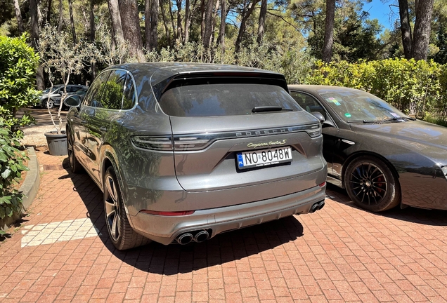 Porsche Cayenne Turbo S E-Hybrid