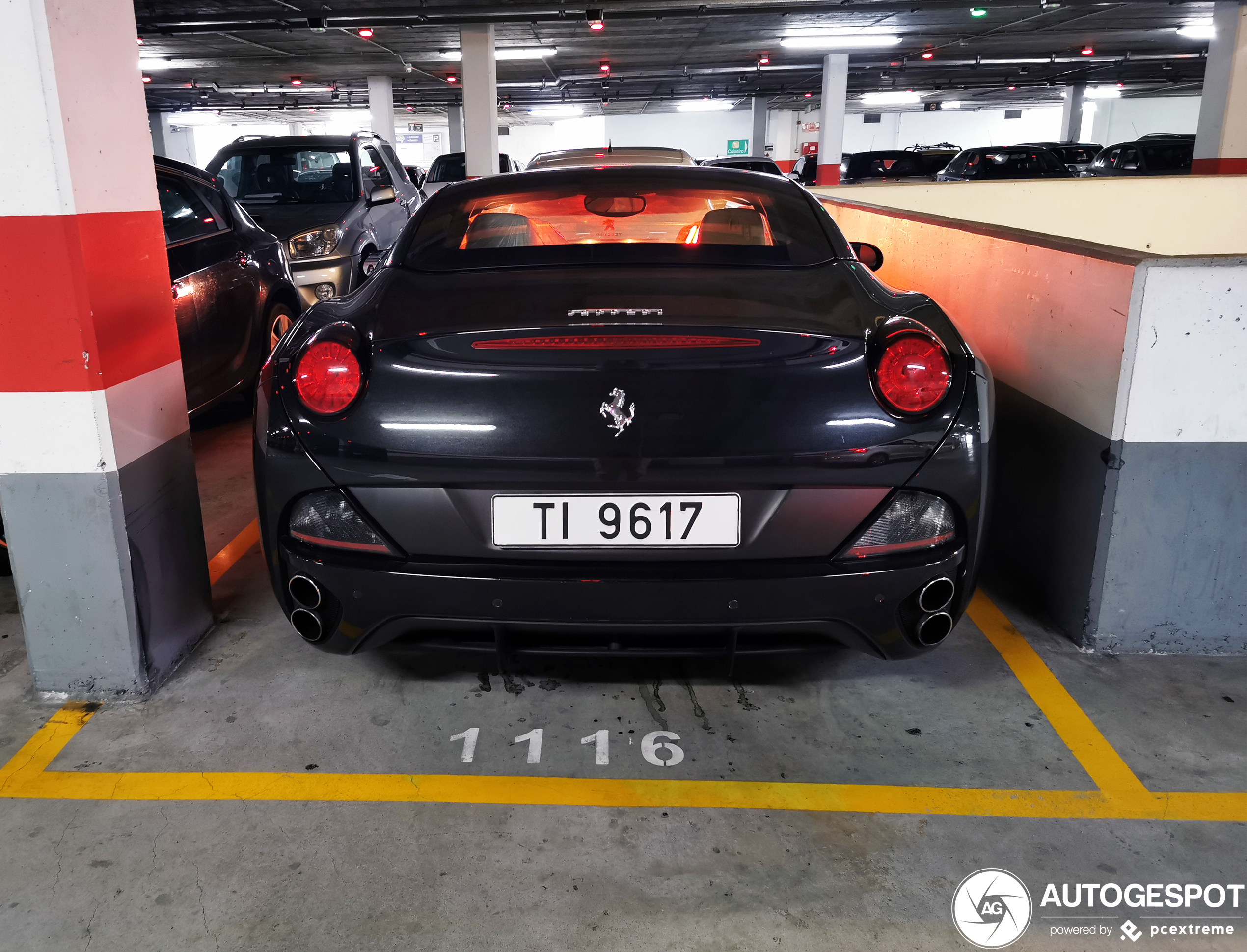 Ferrari California