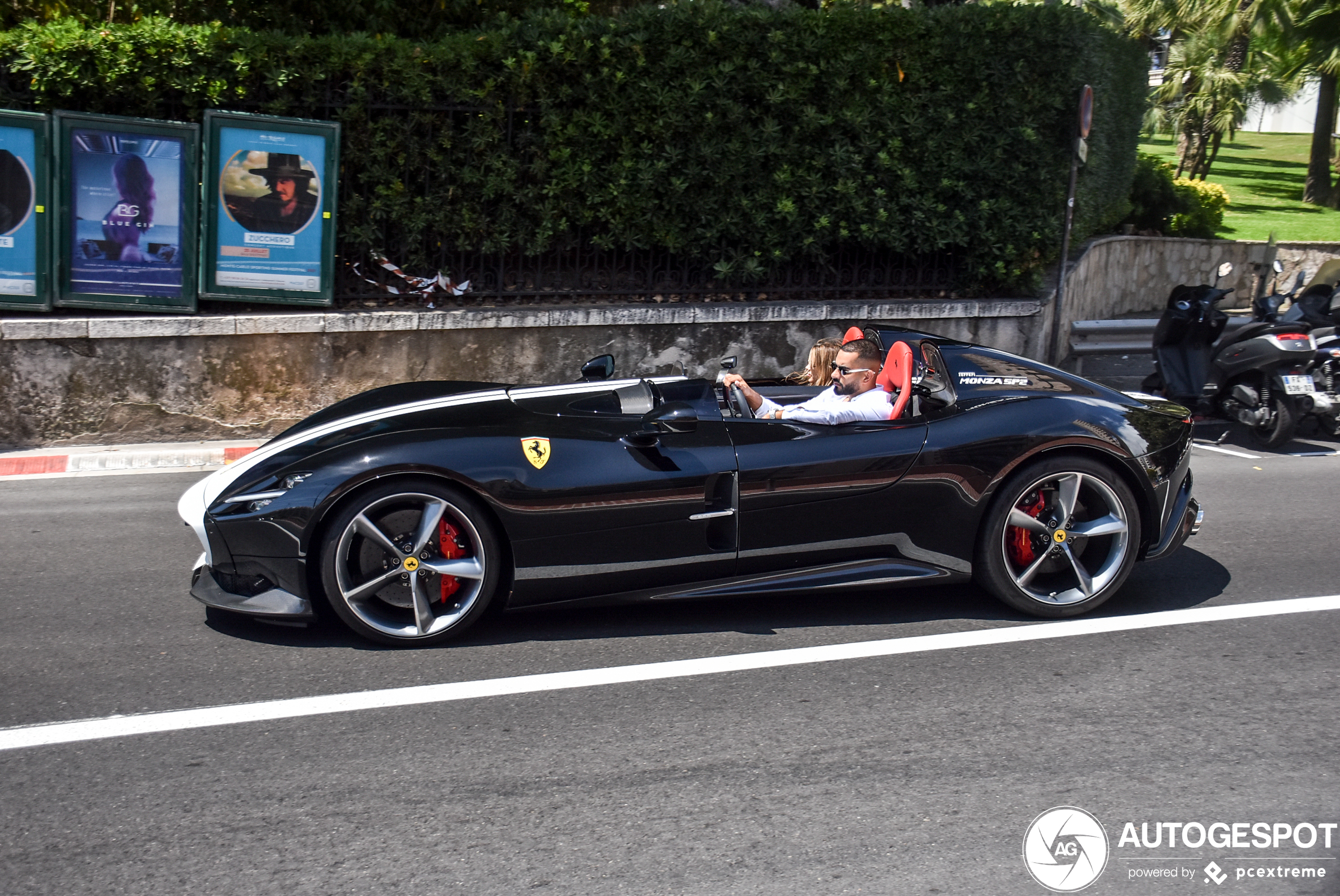 First Arabs spotted in Monaco: Ferrari Monza SP2