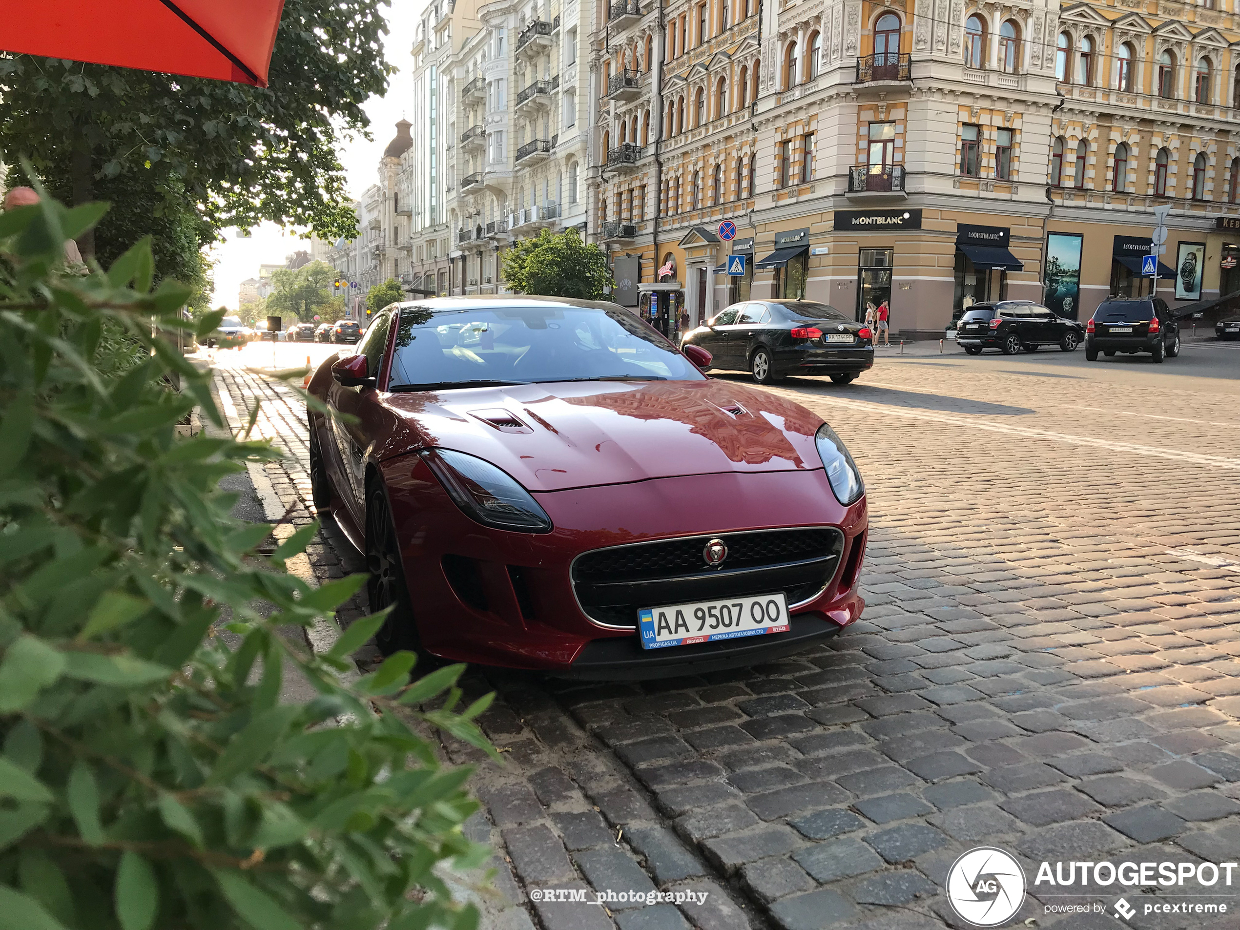 Jaguar F-TYPE R AWD Coupé