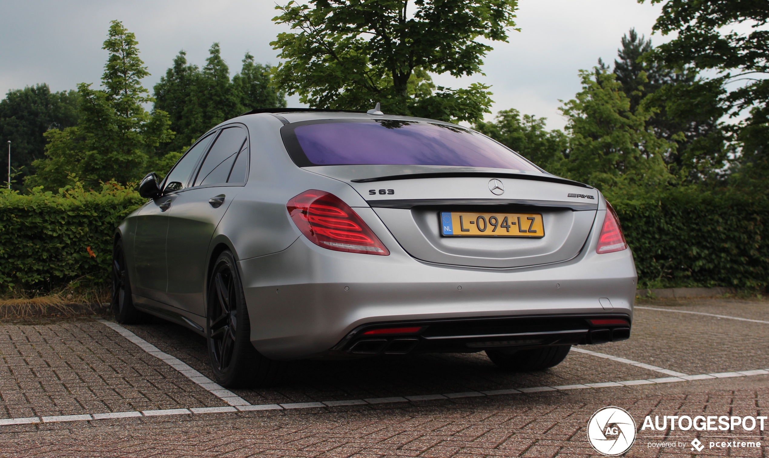 Mercedes-Benz S 63 AMG V222