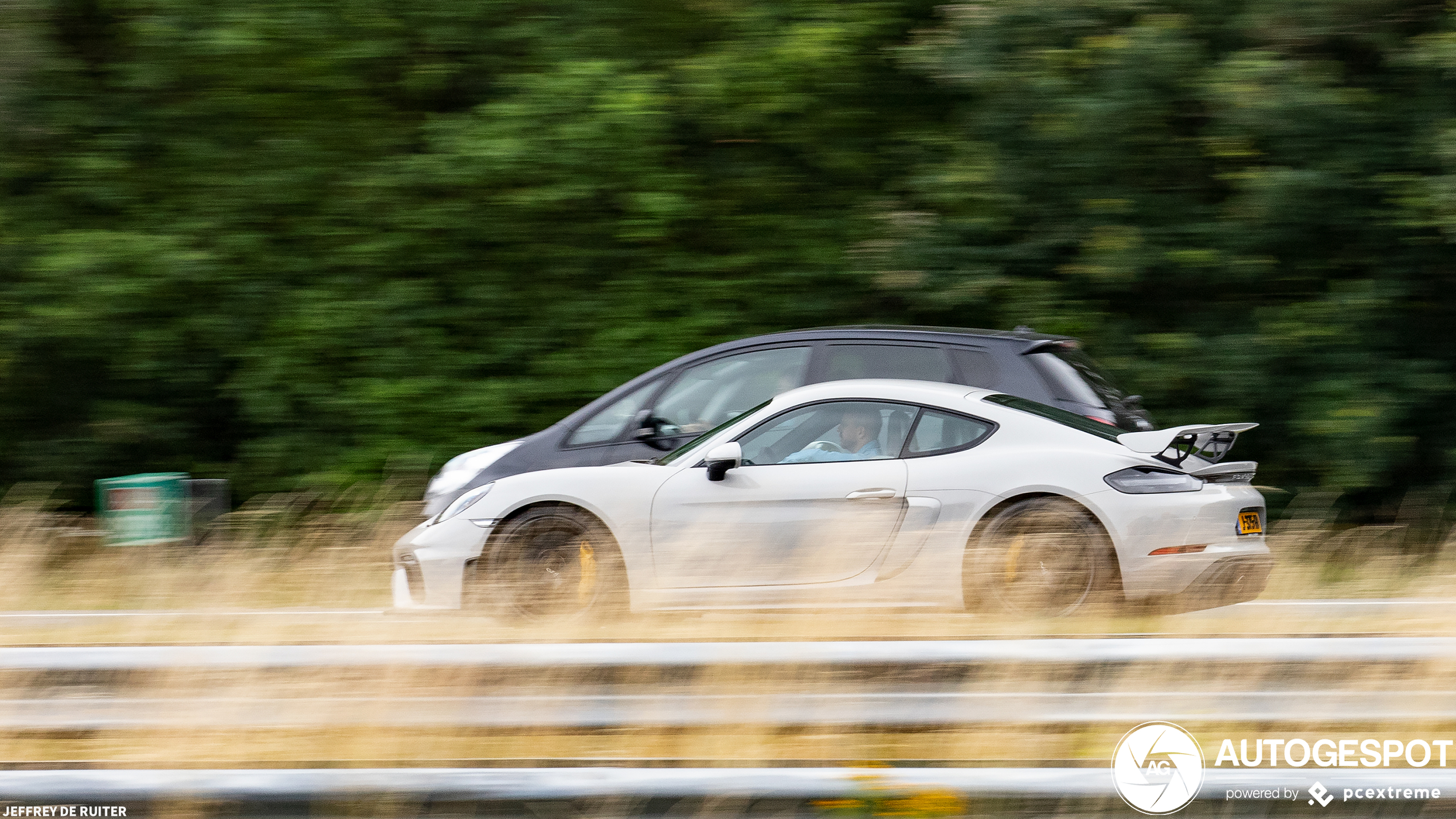 Porsche 718 Cayman GT4