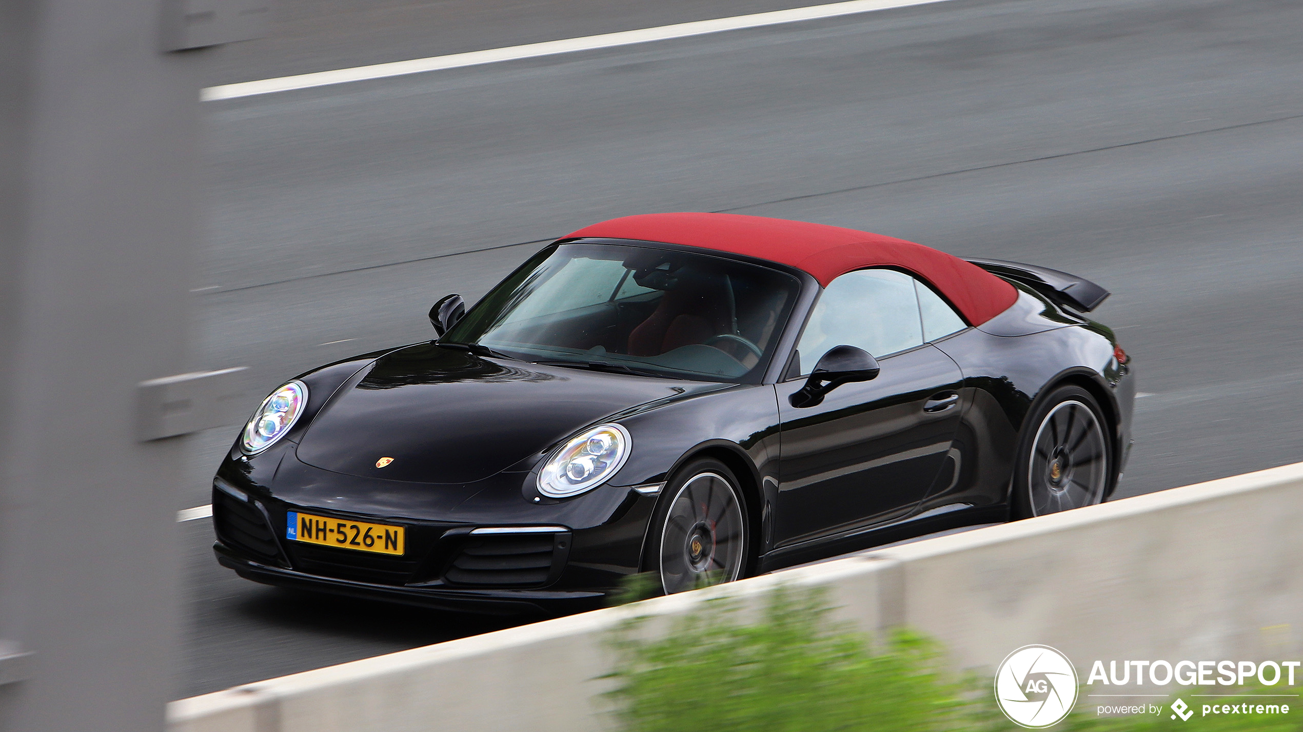 Porsche 991 Carrera 4S Cabriolet MkII