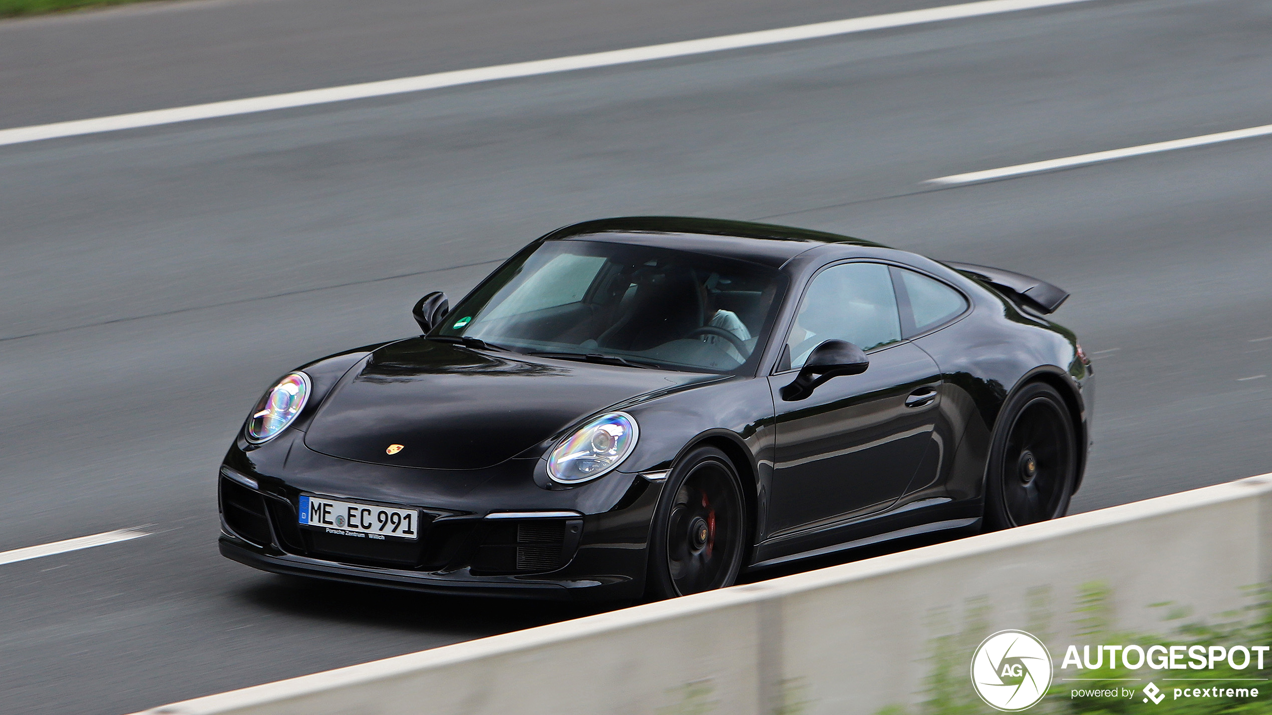 Porsche 991 Carrera GTS MkII