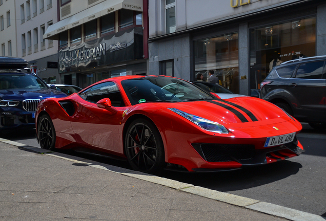 Ferrari 488 Pista