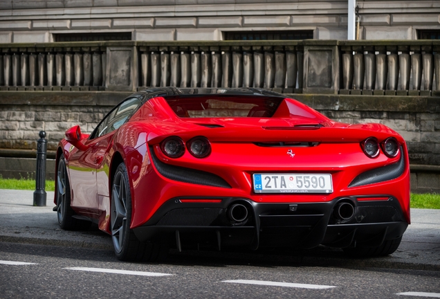 Ferrari F8 Spider