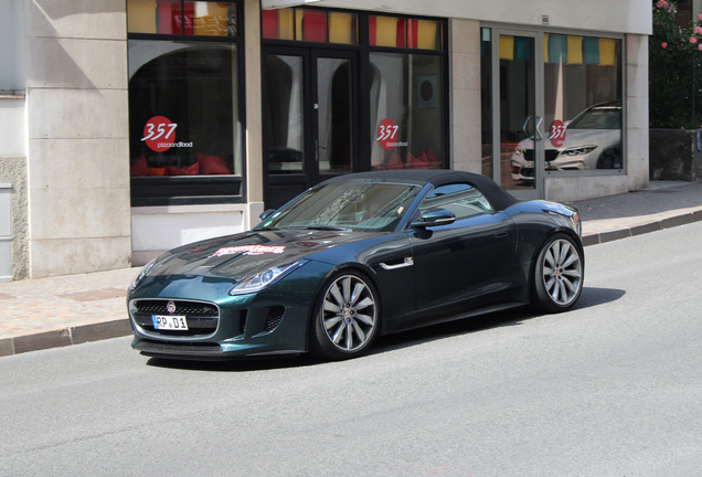 Jaguar F-TYPE S V8 Convertible