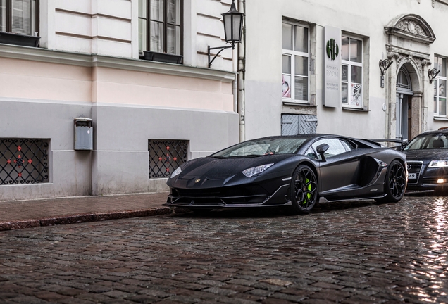 Lamborghini Aventador LP770-4 SVJ