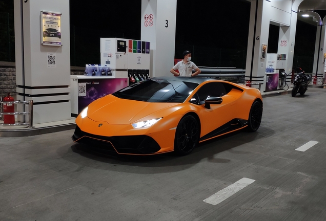 Lamborghini Huracán LP640-4 EVO