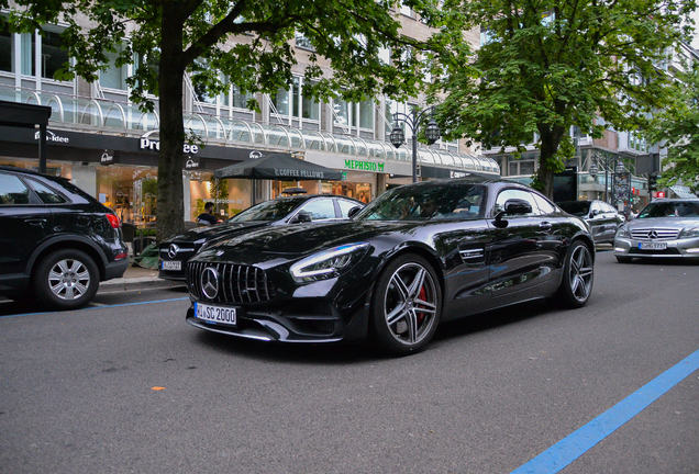 Mercedes-AMG GT C190 2019