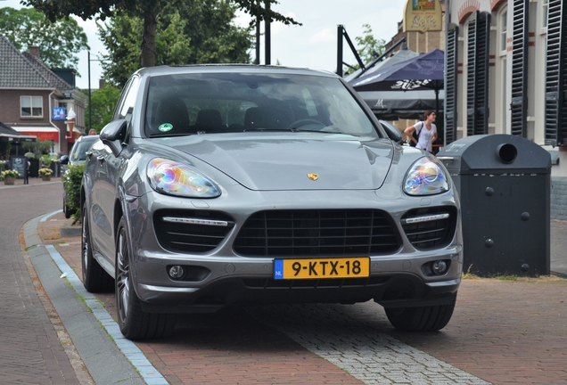 Porsche 958 Cayenne GTS