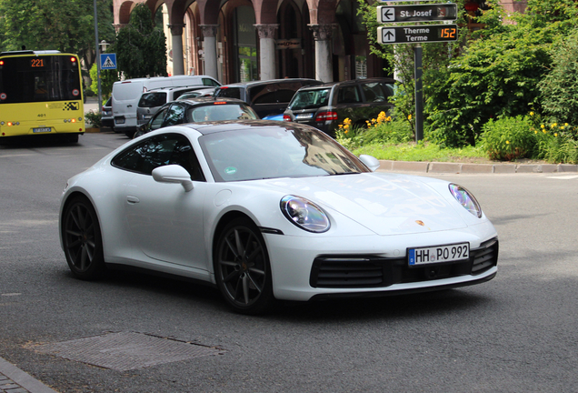 Porsche 992 Carrera 4S