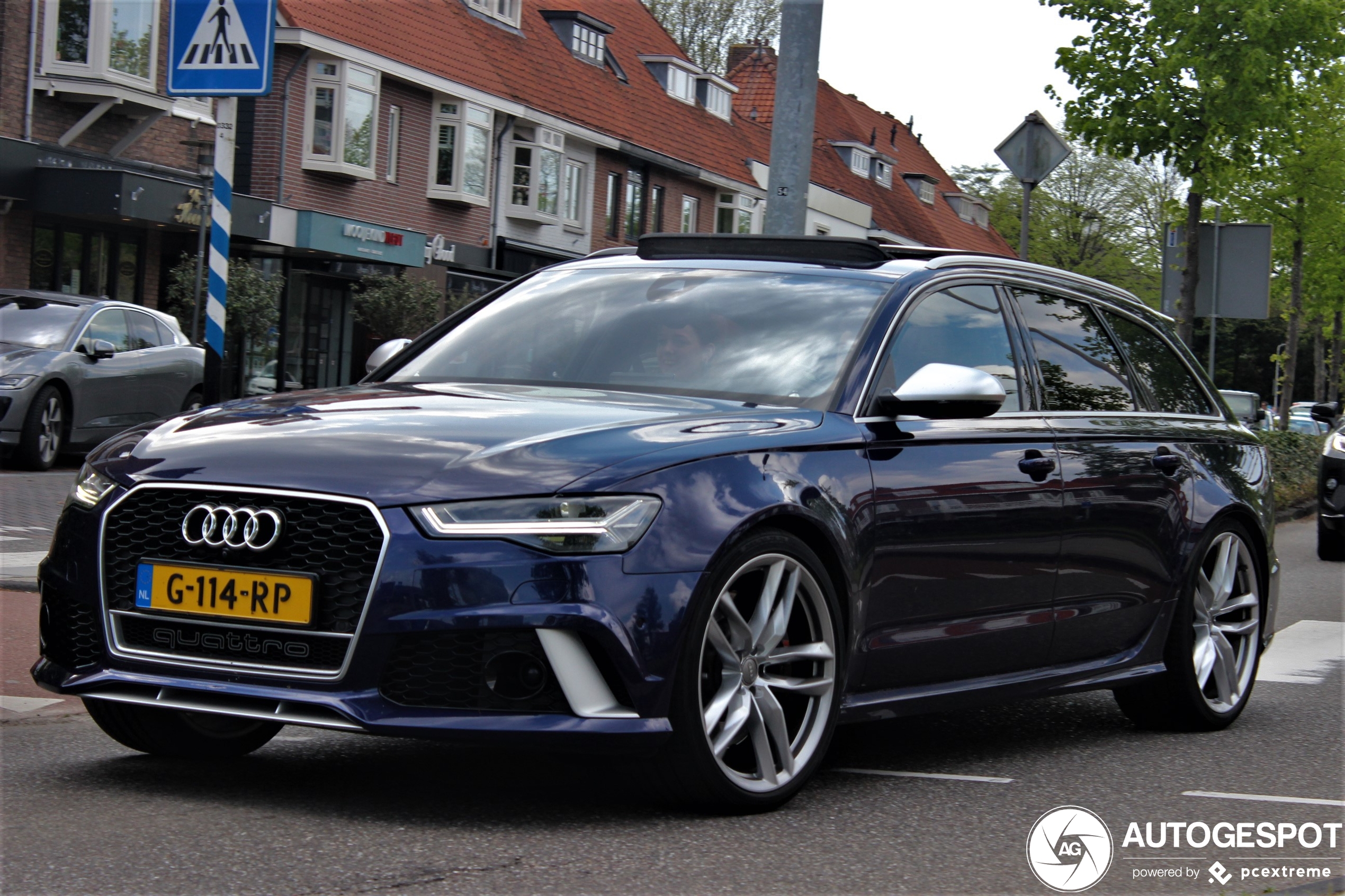 Audi RS6 Avant C7 2015