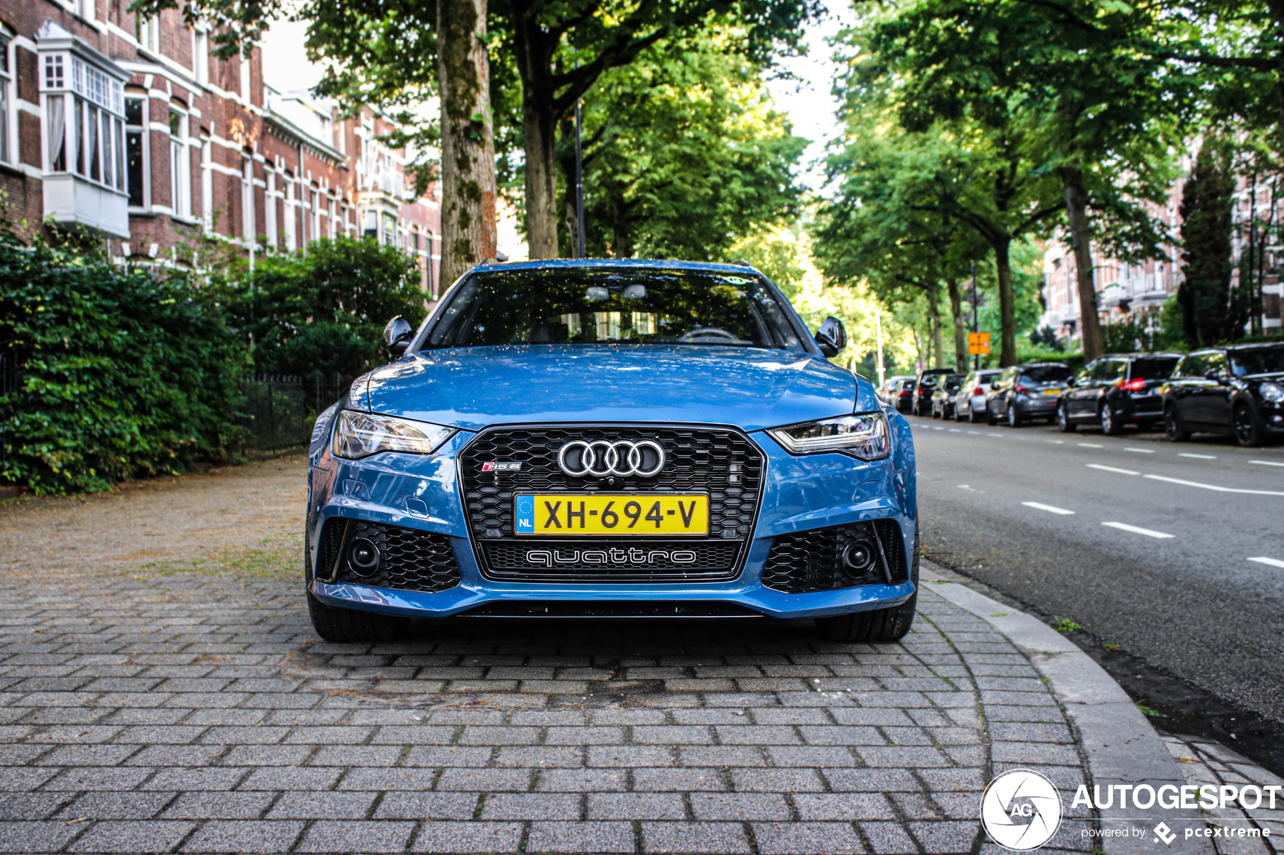 Audi RS6 Avant C7 2015