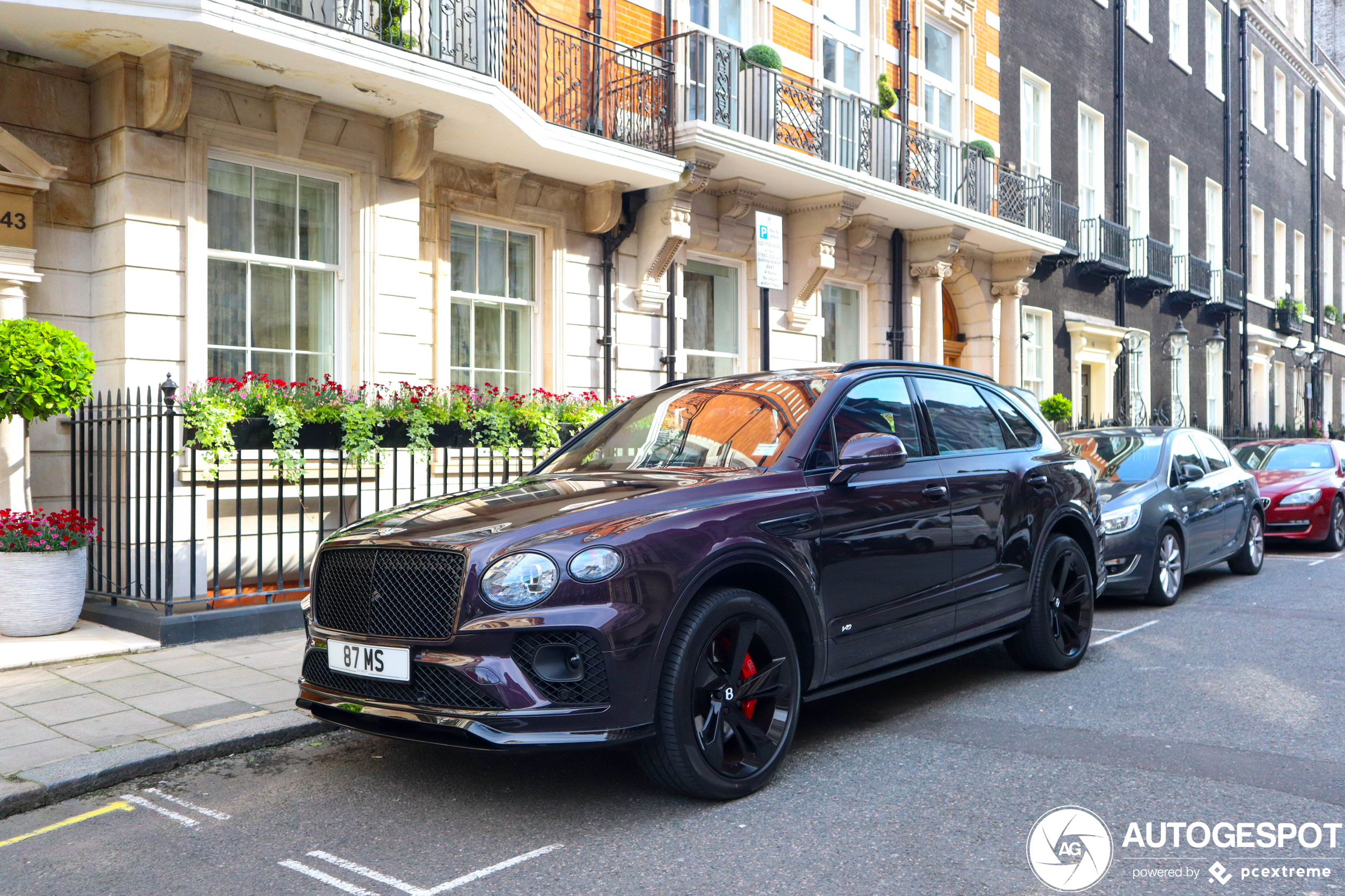 Bentley Bentayga V8 2021 First Edition