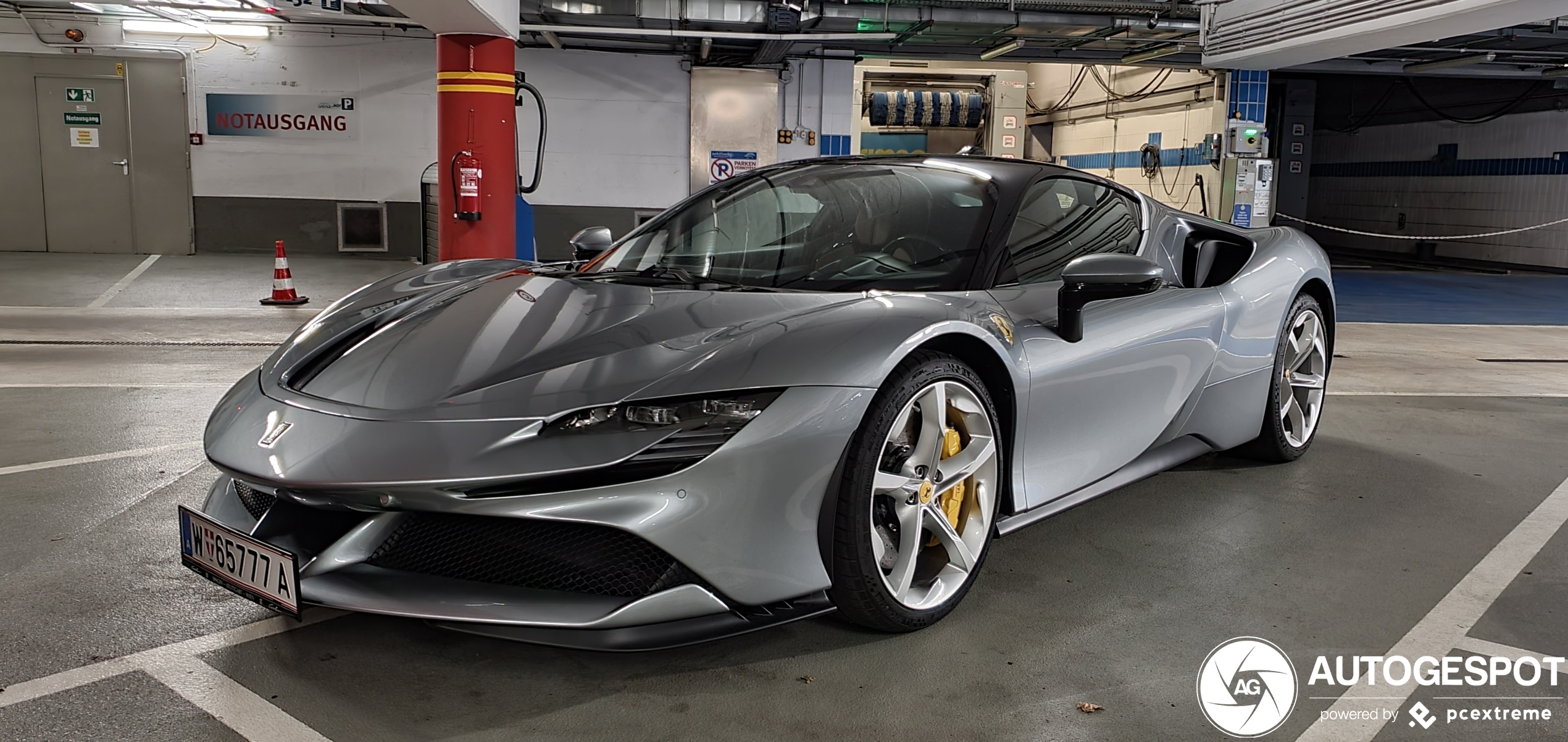 Ferrari SF90 Stradale