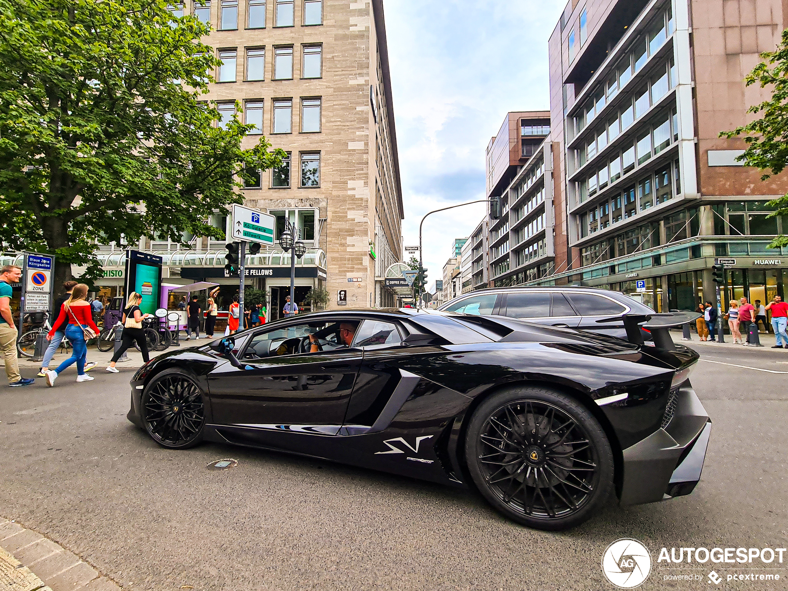 Lamborghini Aventador LP750-4 SuperVeloce