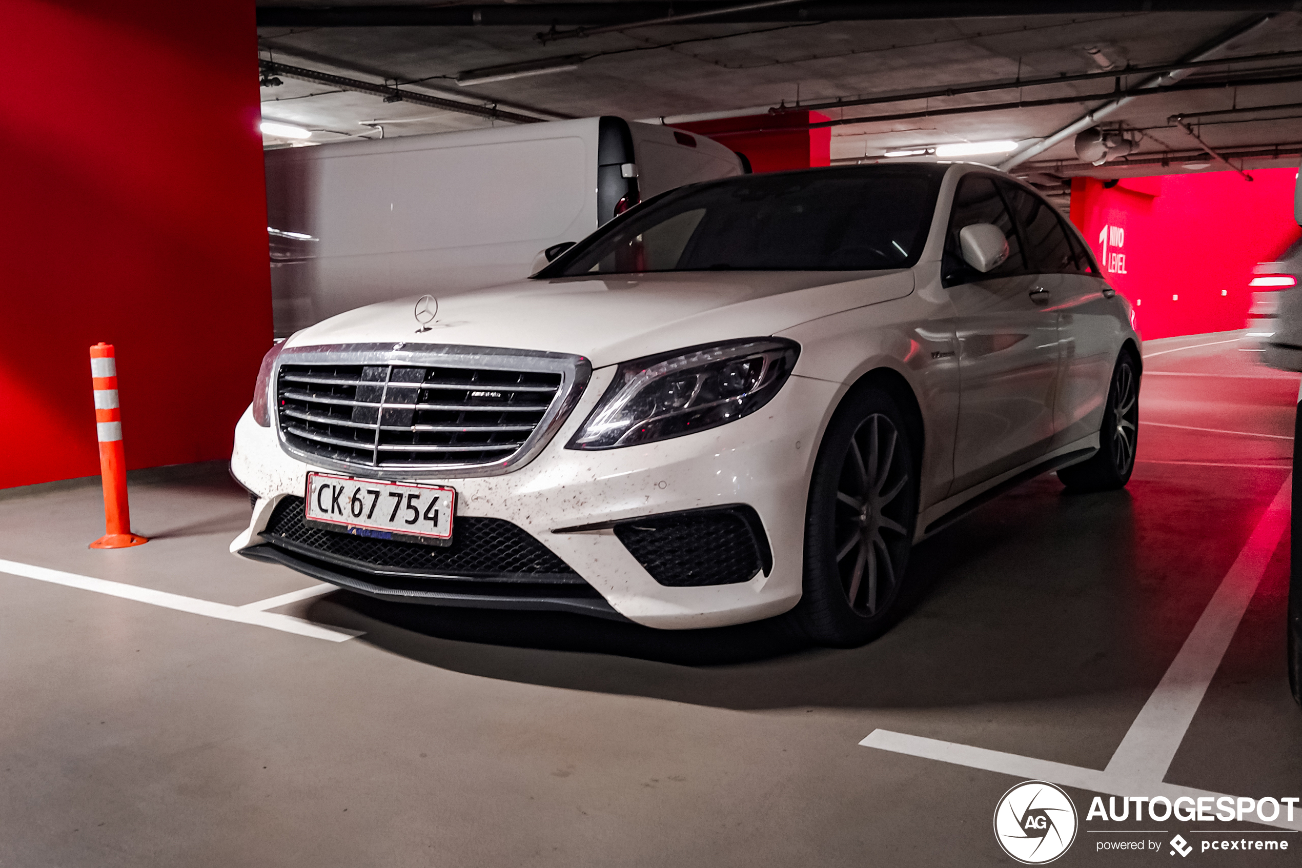 Mercedes-AMG S 63 V222