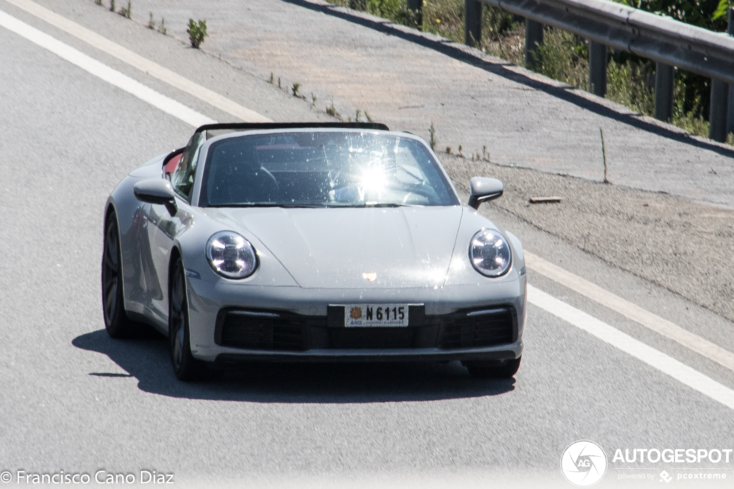 Porsche 992 Carrera 4S Cabriolet