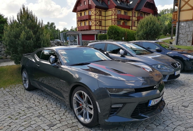 Chevrolet Camaro SS 2016 50th Anniversary