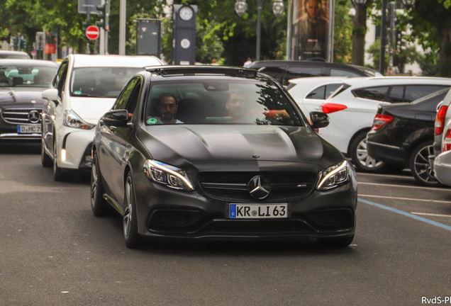 Mercedes-AMG C 63 S W205