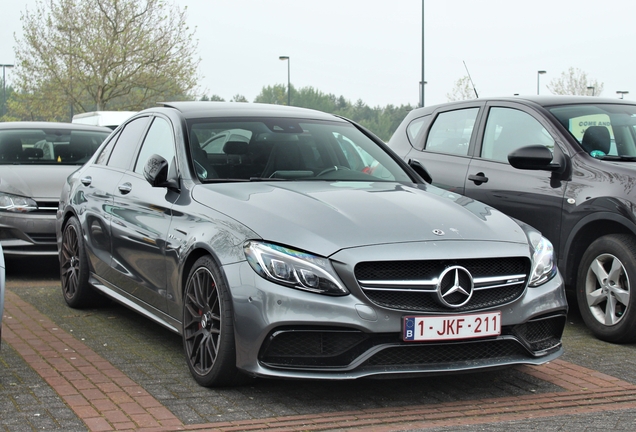 Mercedes-AMG C 63 S W205