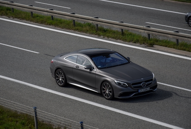 Mercedes-Benz S 63 AMG Coupé C217