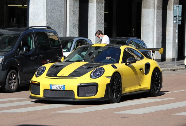 Porsche 991 GT2 RS Weissach Package