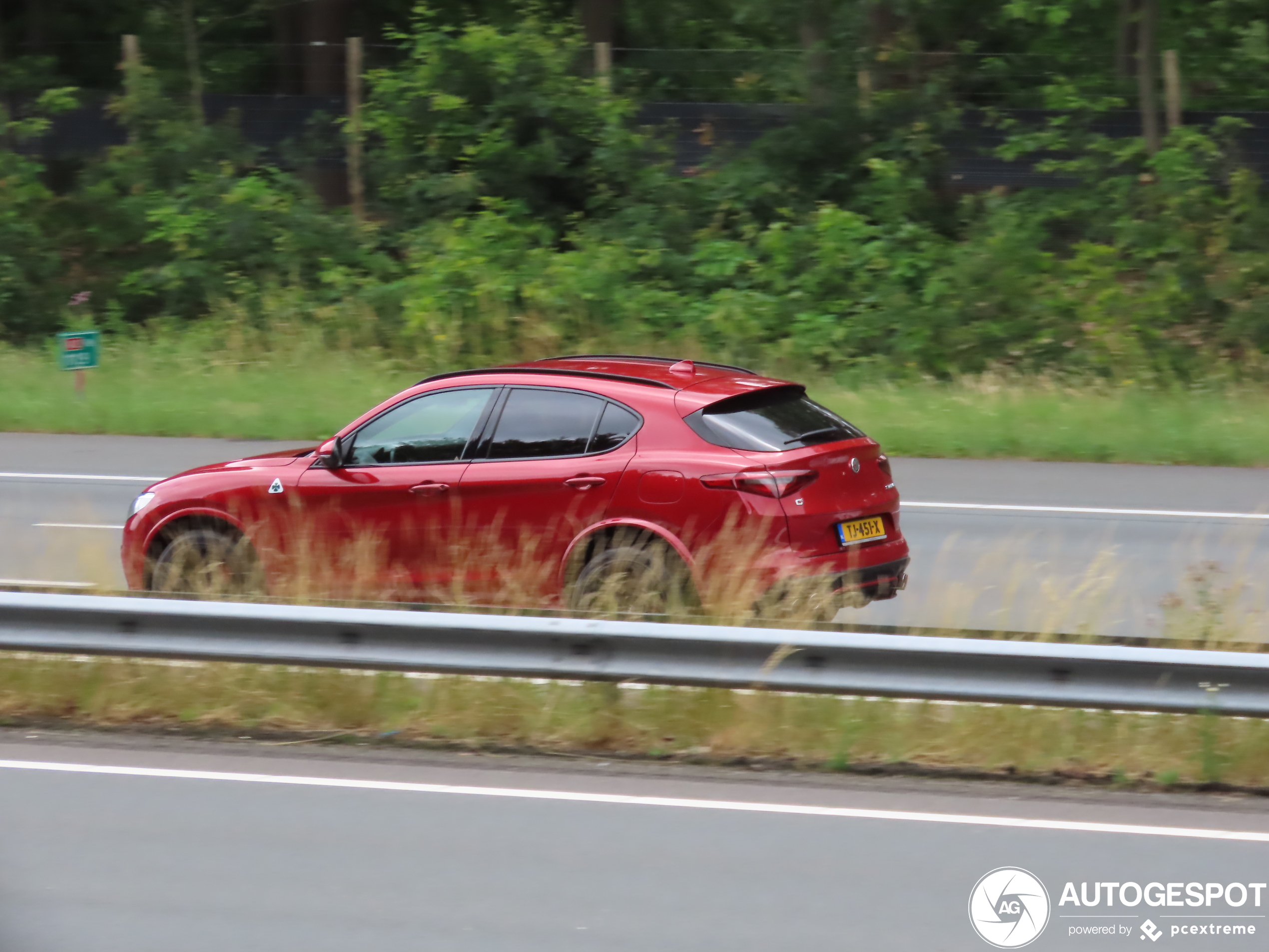 Alfa Romeo Stelvio Quadrifoglio