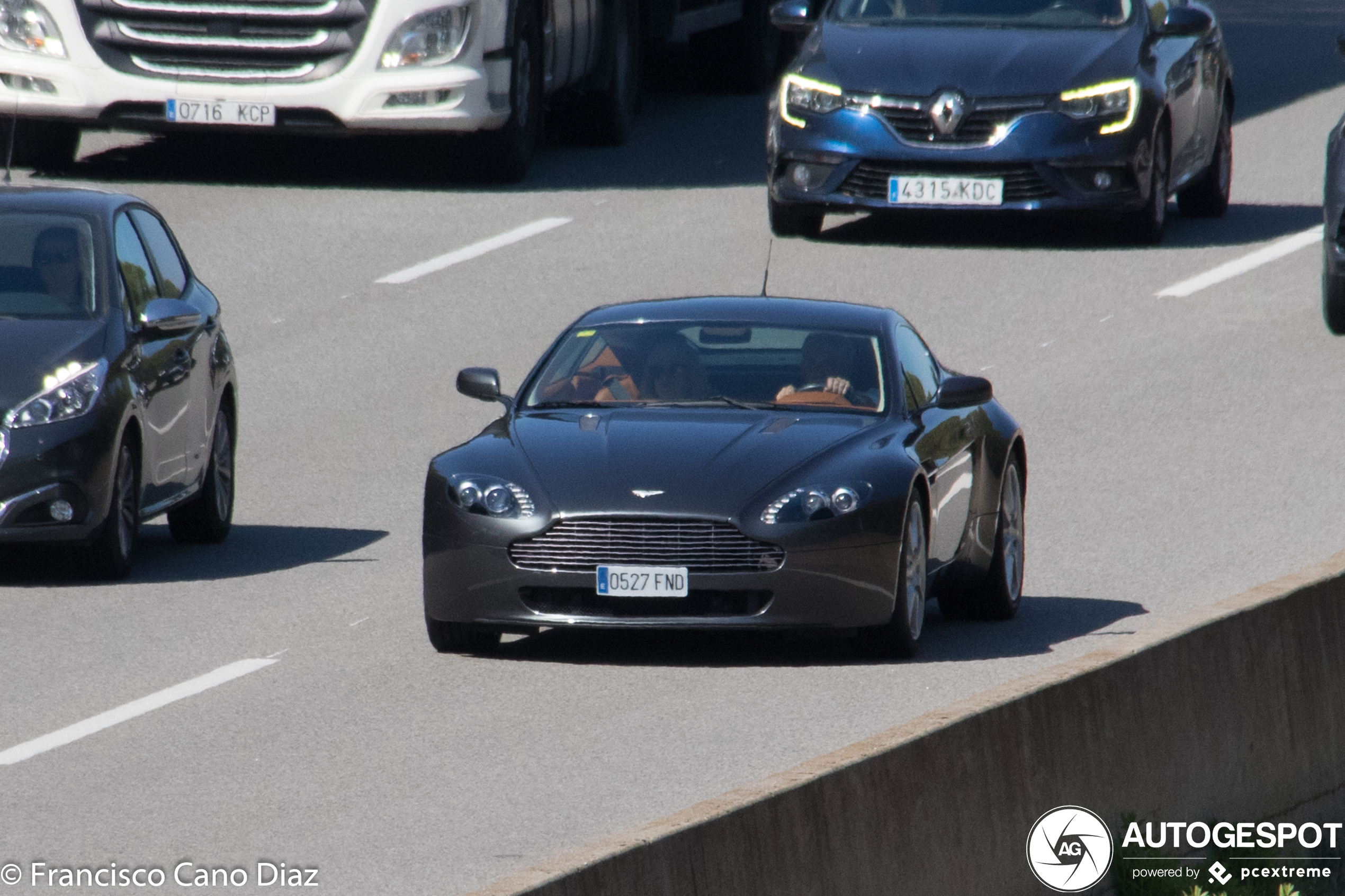 Aston Martin V8 Vantage