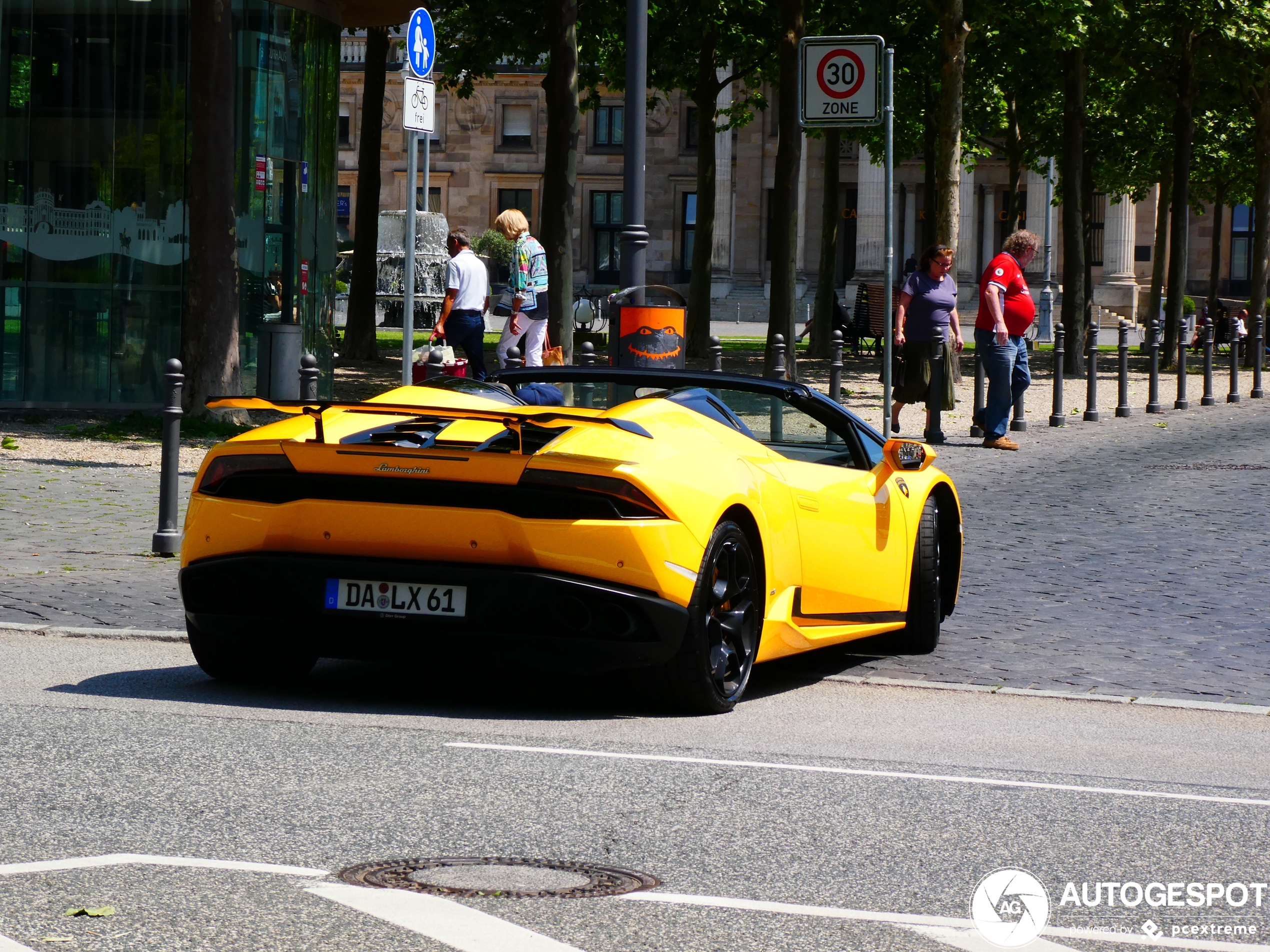 Lamborghini Huracán LP610-4 Spyder