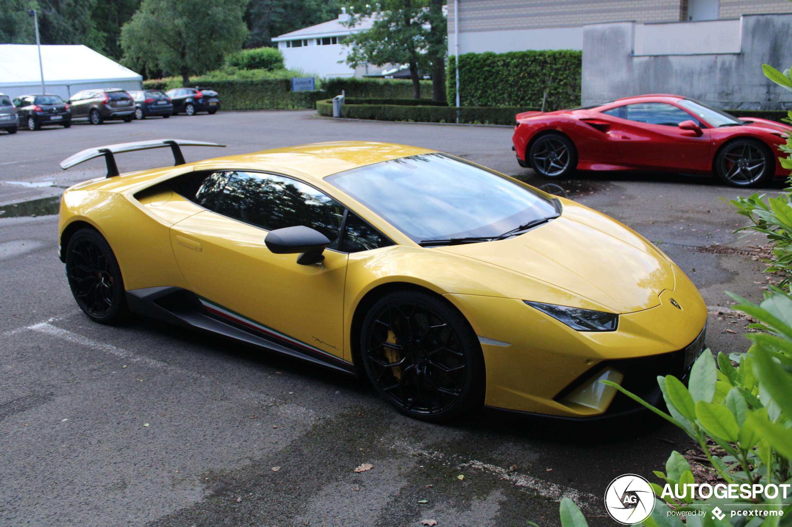 Lamborghini Huracán LP640-4 Performante