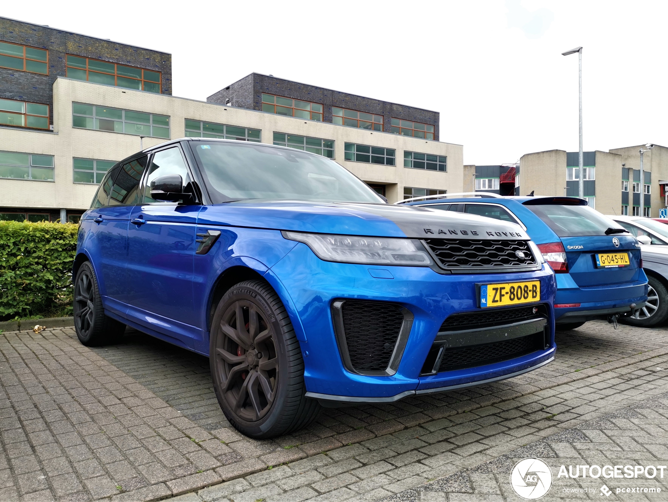 Land Rover Range Rover Sport SVR 2018 Carbon Edition