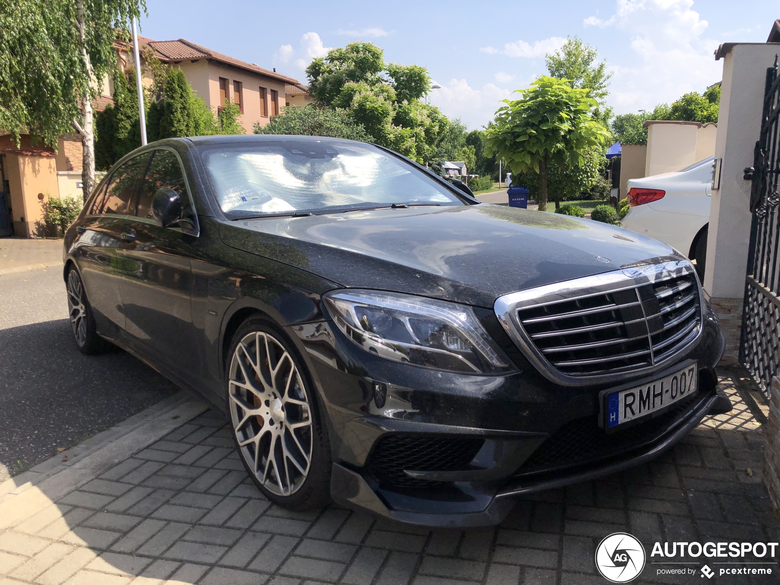 Mercedes-Benz Brabus S B63S-730 V222