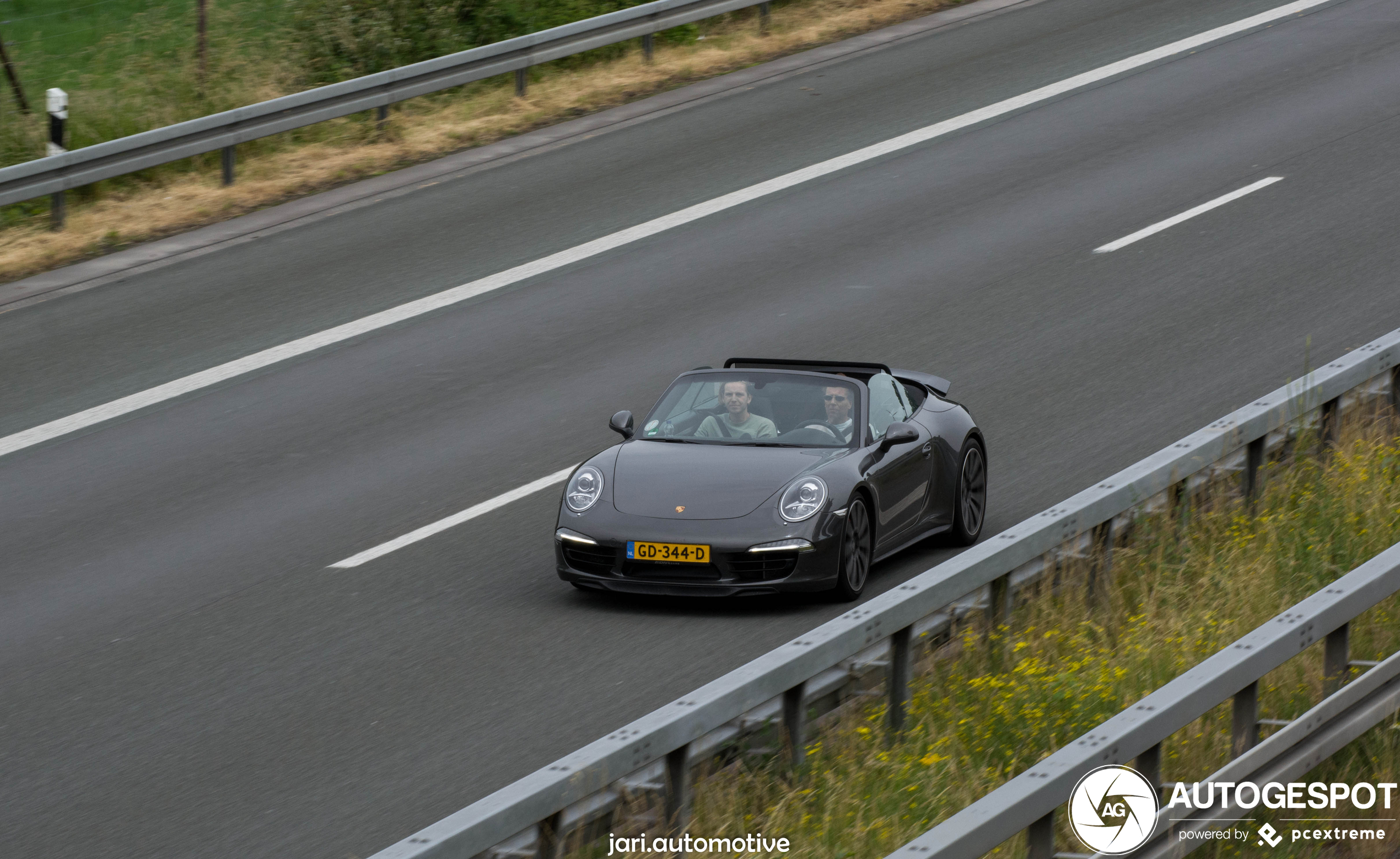 Porsche 991 Carrera 4S Cabriolet MkI