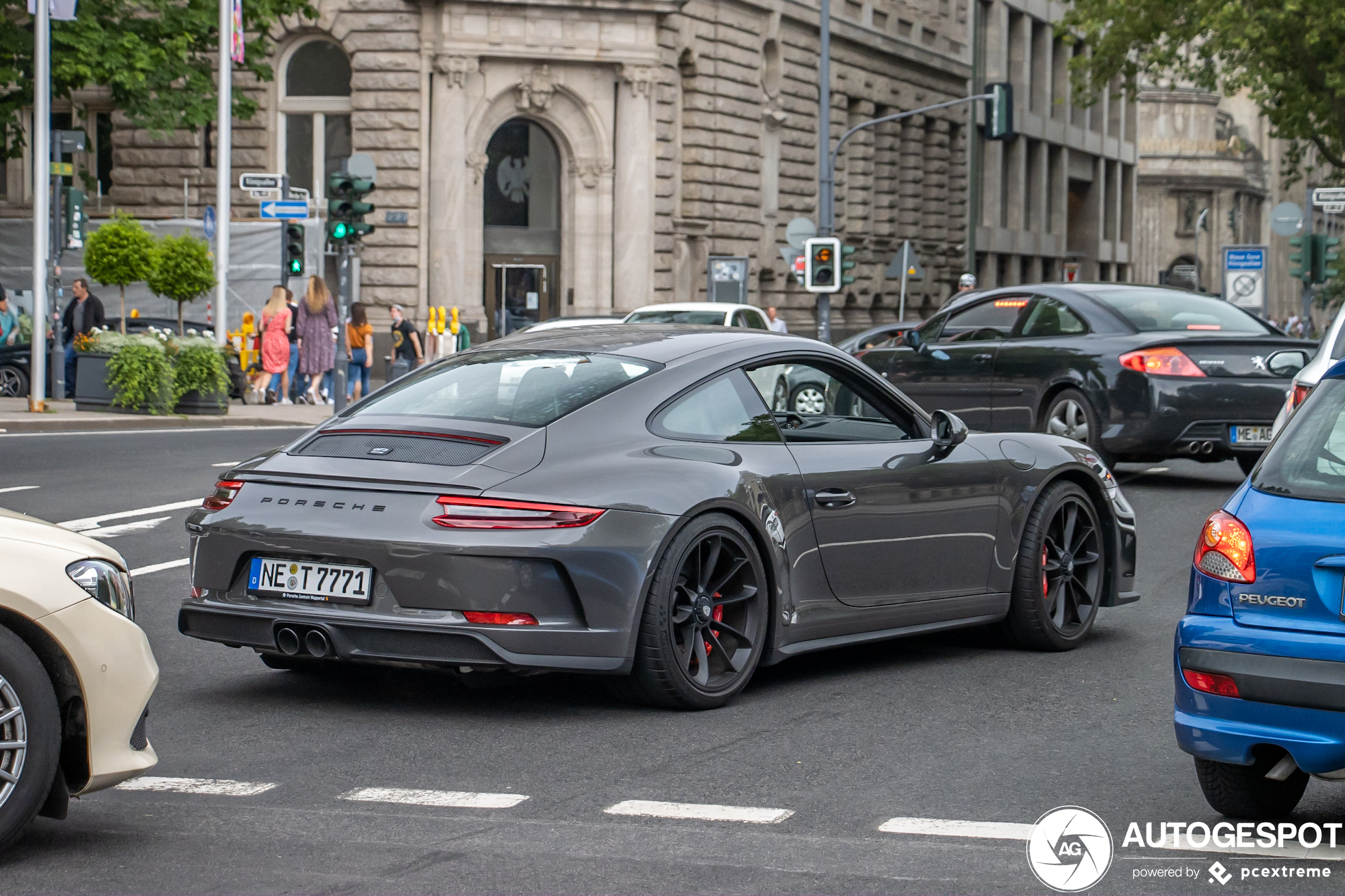 Porsche 991 GT3 Touring