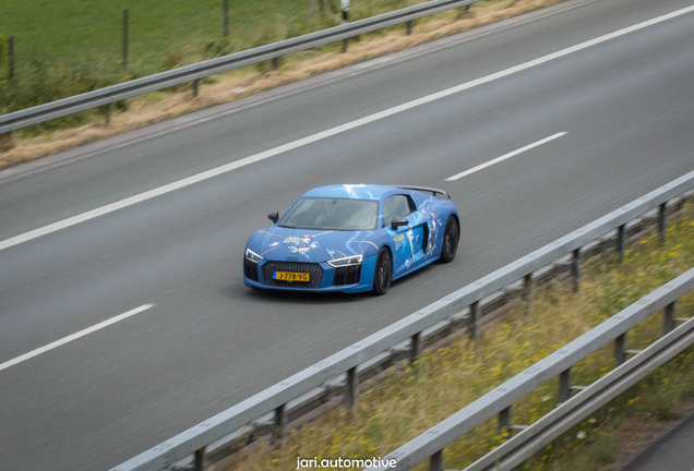 Audi R8 V10 Plus 2015