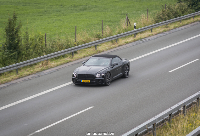 Bentley Continental GTC 2019