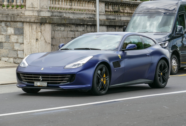 Ferrari GTC4Lusso