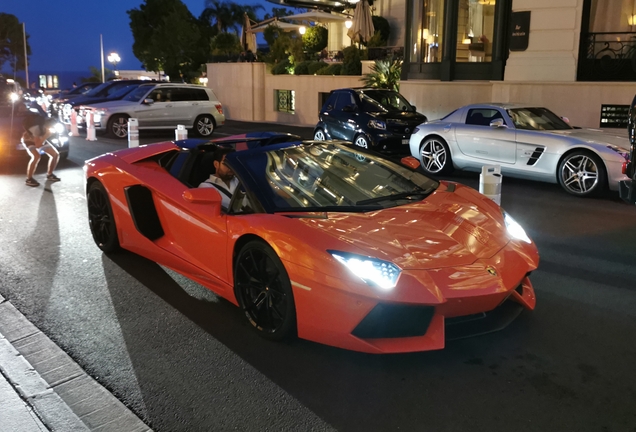 Lamborghini Aventador LP700-4 Roadster