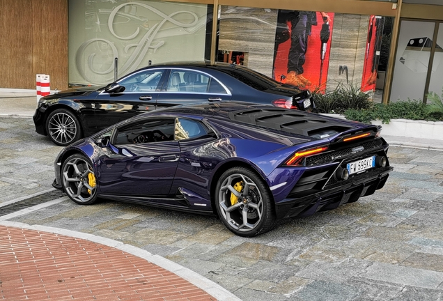 Lamborghini Huracán LP640-4 EVO